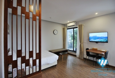 A brightly studio for rent in Au Co street, Tay Ho, Ha Noi